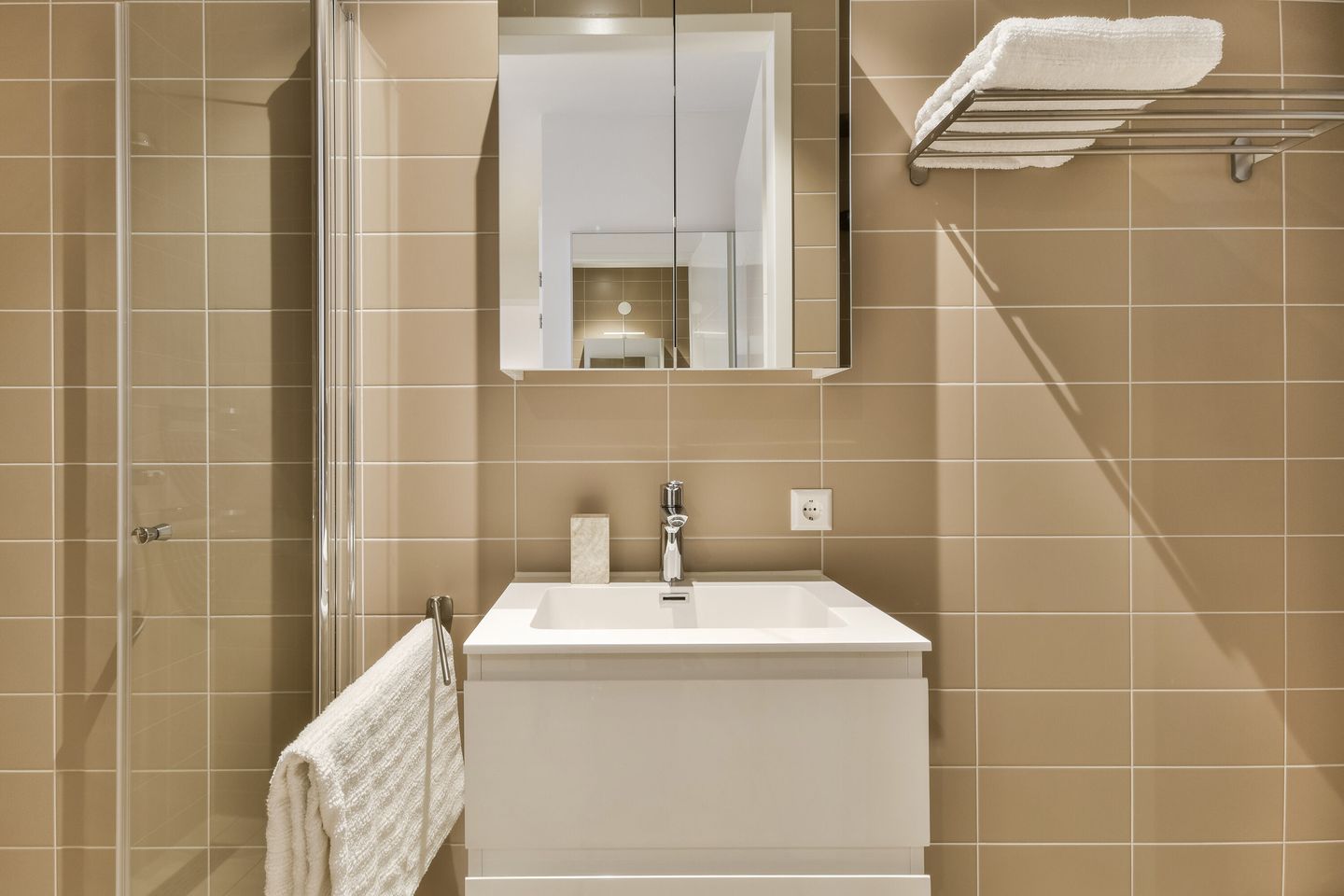 Foto 14 van Lutonhof 379