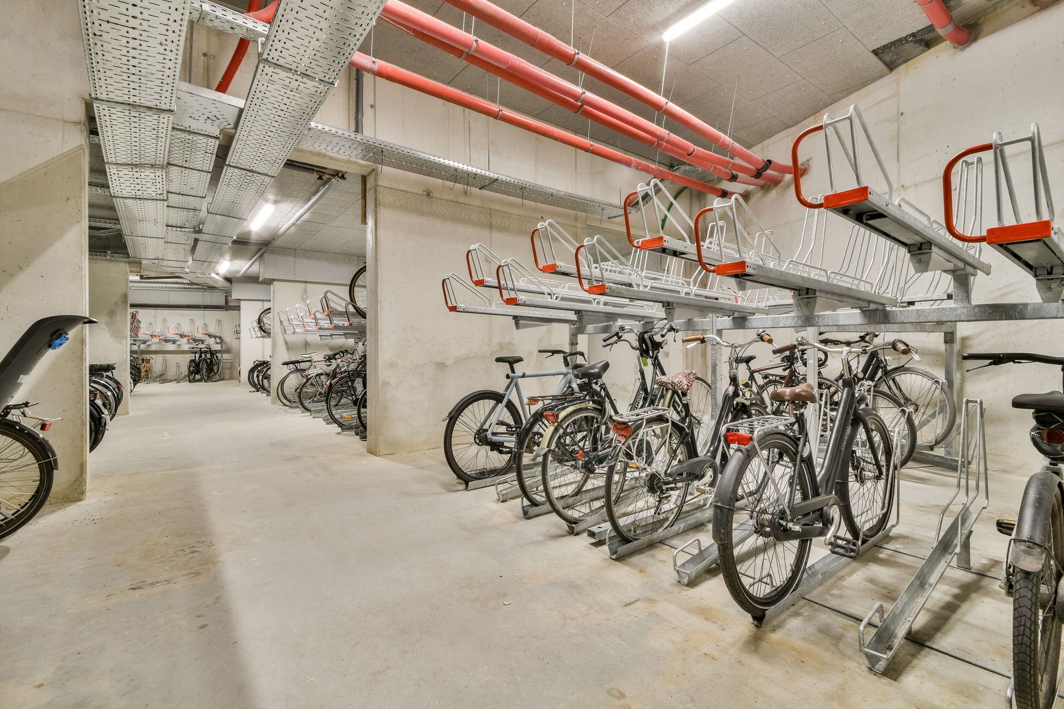 Foto 18 van Lutonhof 379