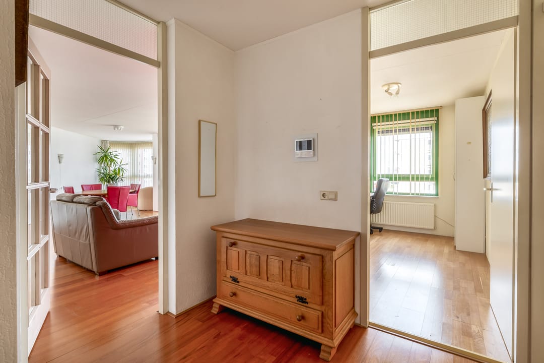 Photo 11 of Parelduiker 76