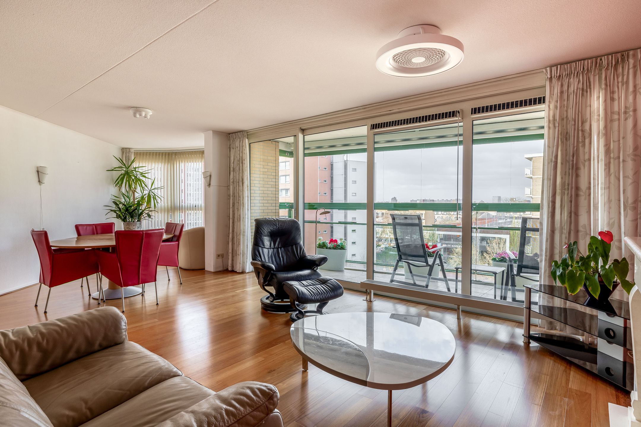 Photo 12 of Parelduiker 76