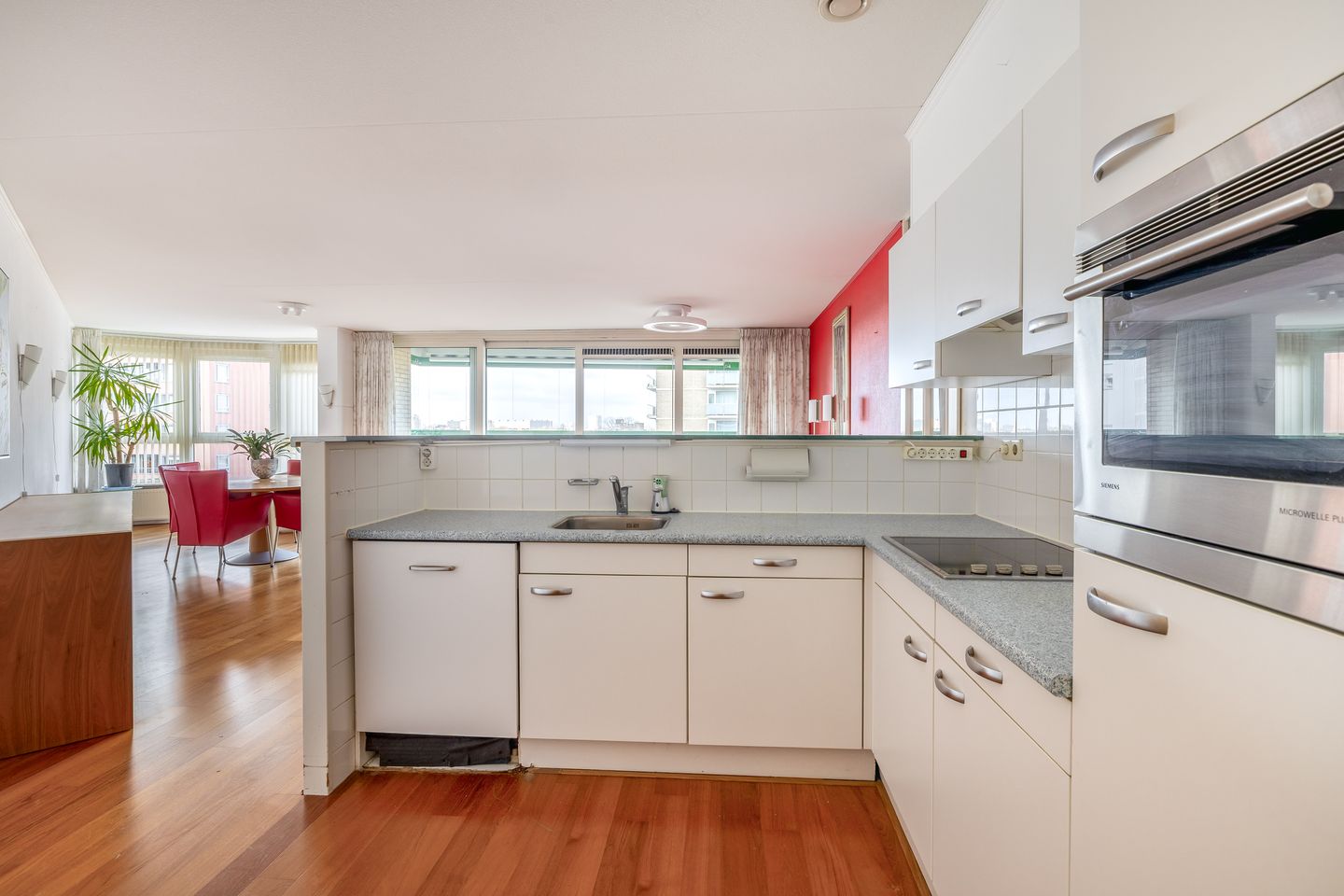 Photo 19 of Parelduiker 76