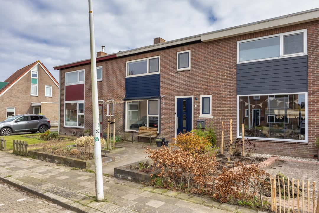 Foto 37 van A. Rampionstrjitte 19