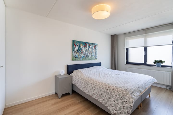 Foto 5 van Molenakkerplein 6