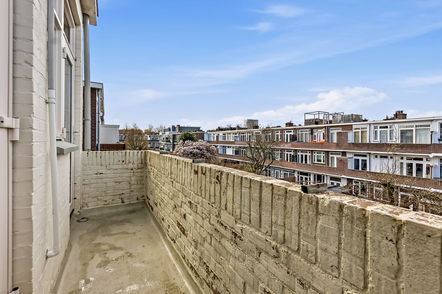 Light and atmospheric 4-room apartment with sunny balcony in Vruchtenbuurt — 19