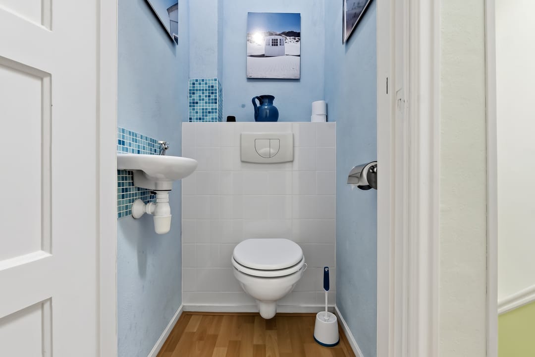Light and atmospheric 4-room apartment with sunny balcony in Vruchtenbuurt — 32