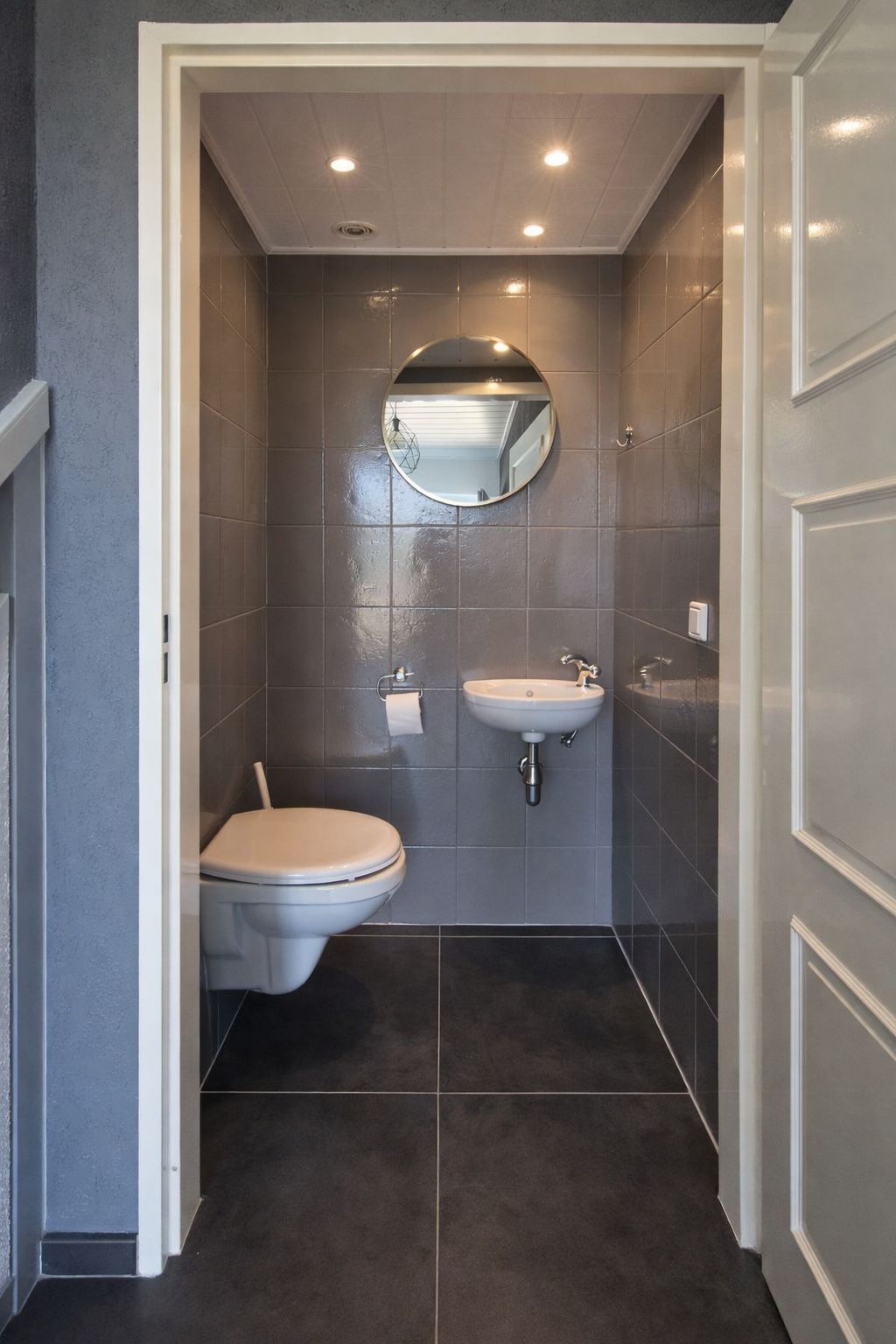 Photo 8 of Meeuwstraat 14