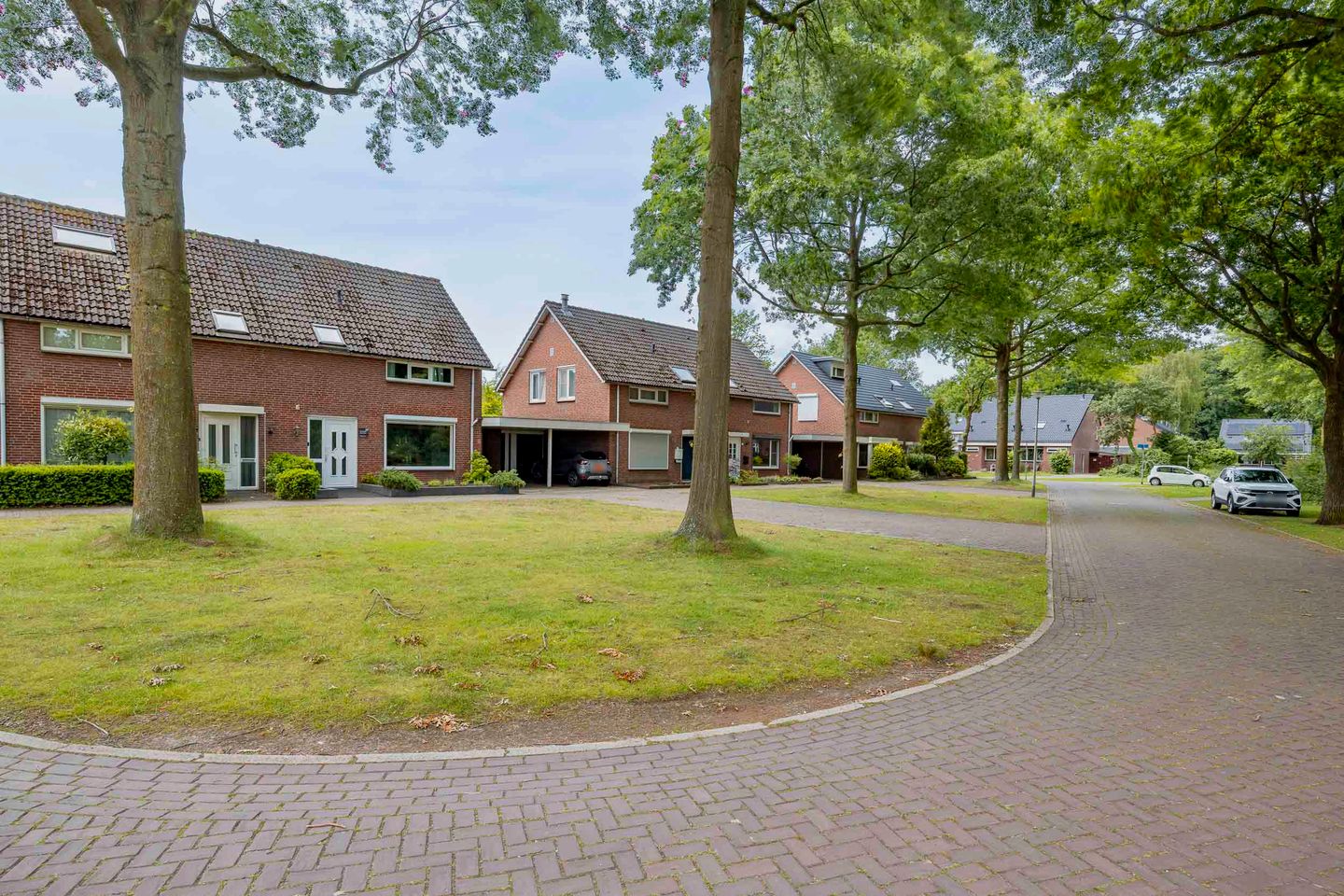 Photo 5 of Meeuwstraat 14