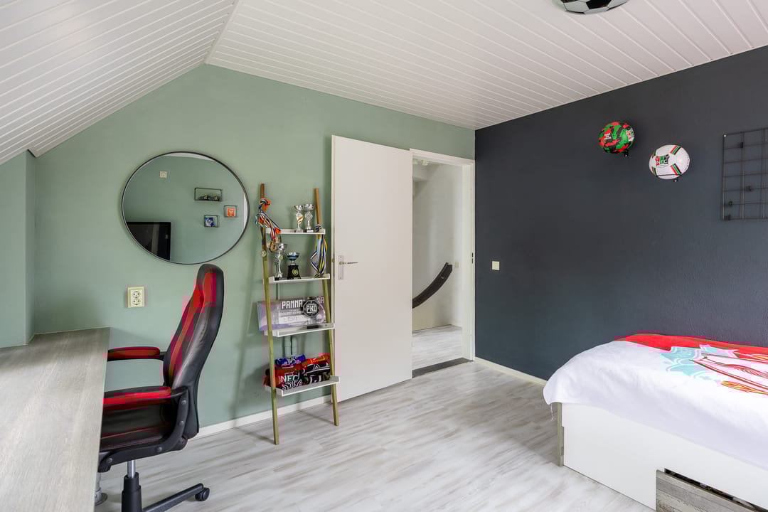 Photo 26 of Meeuwstraat 14