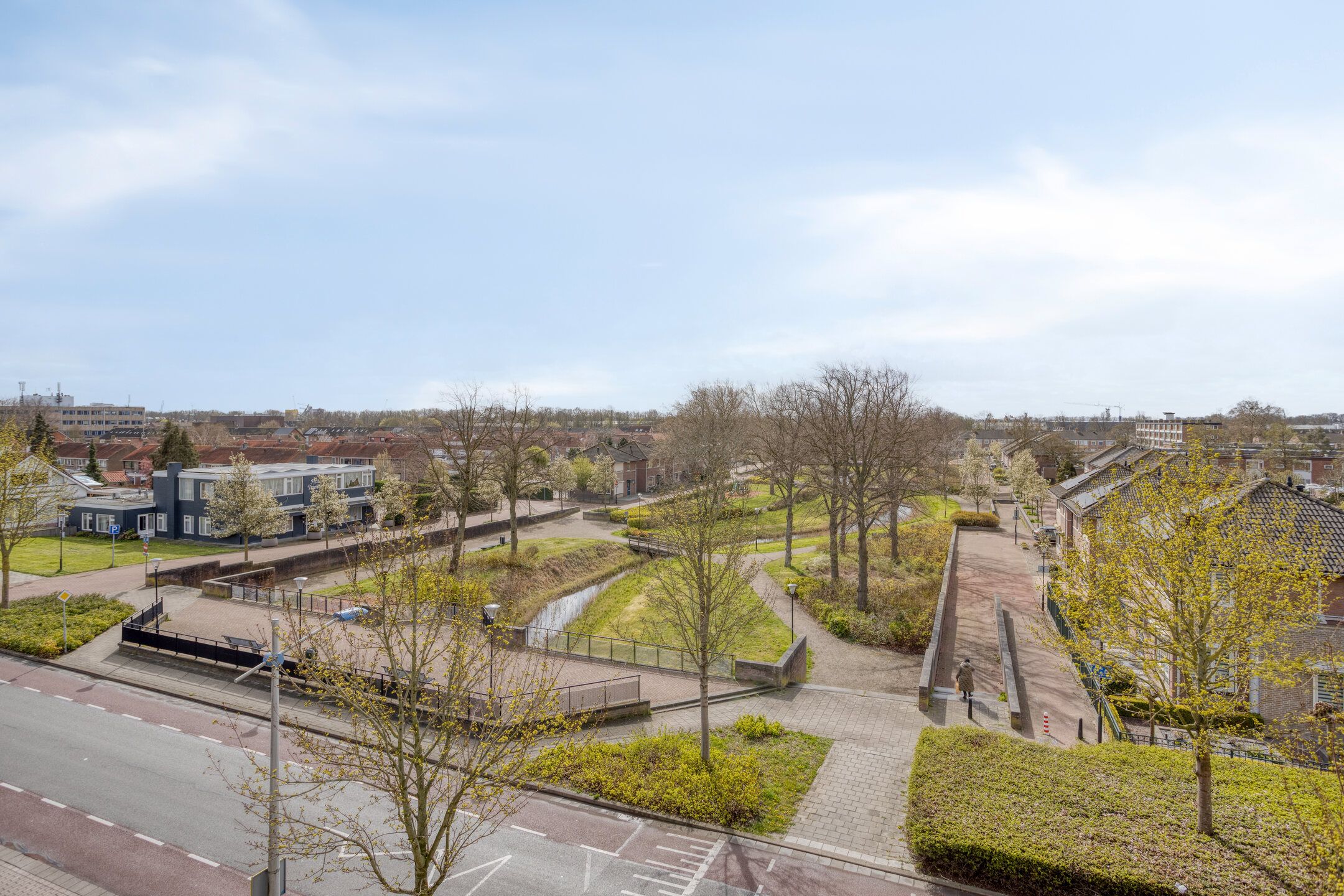 Modern Senior Apartment with South-Facing Balcony and Indoor Parking in Terneuzen — 15
