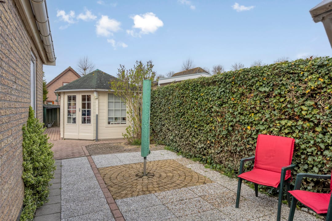 Photo 32 of Vloedstraat 7
