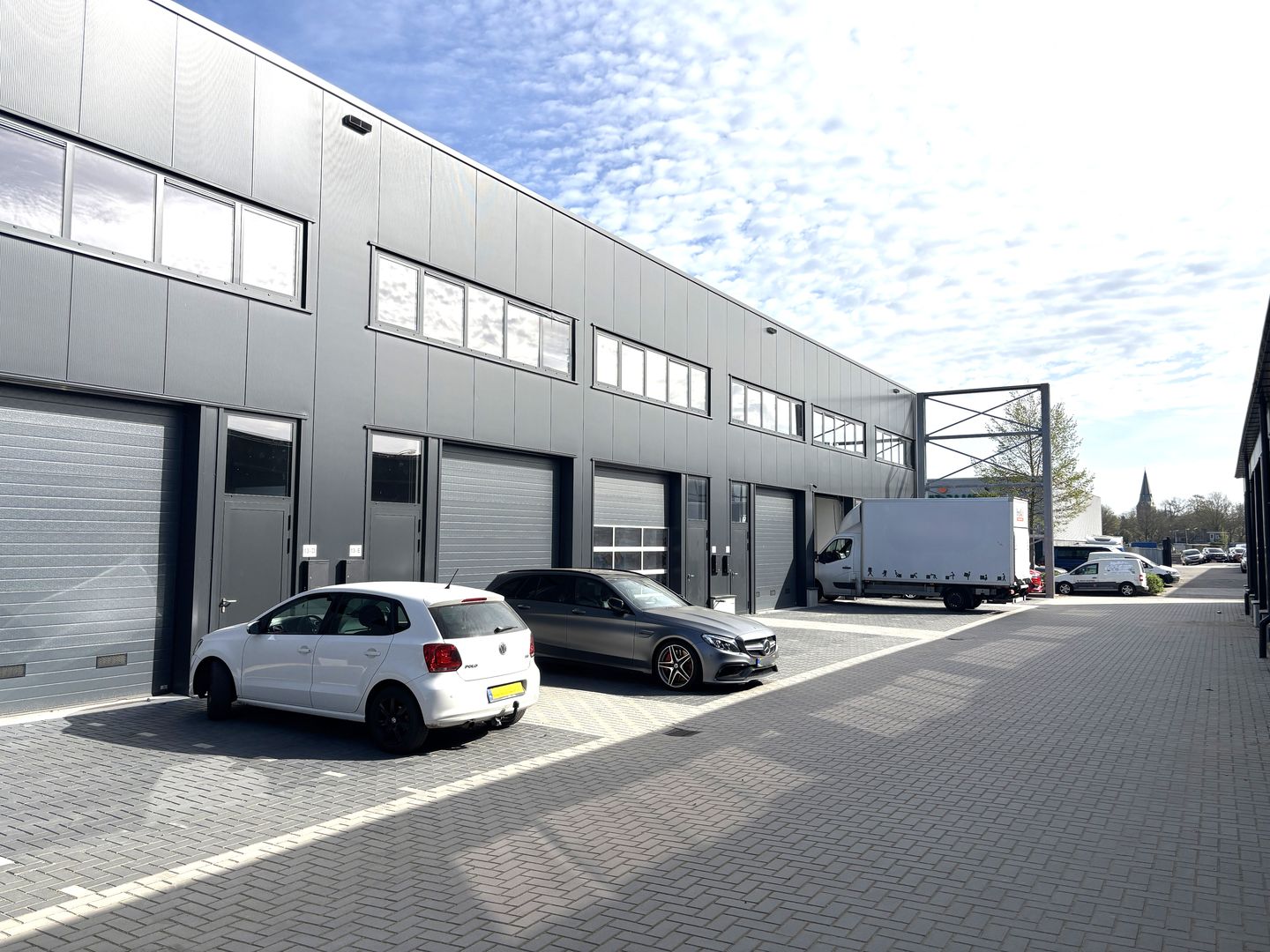 Bekijk foto 3 van Industrieweg 13