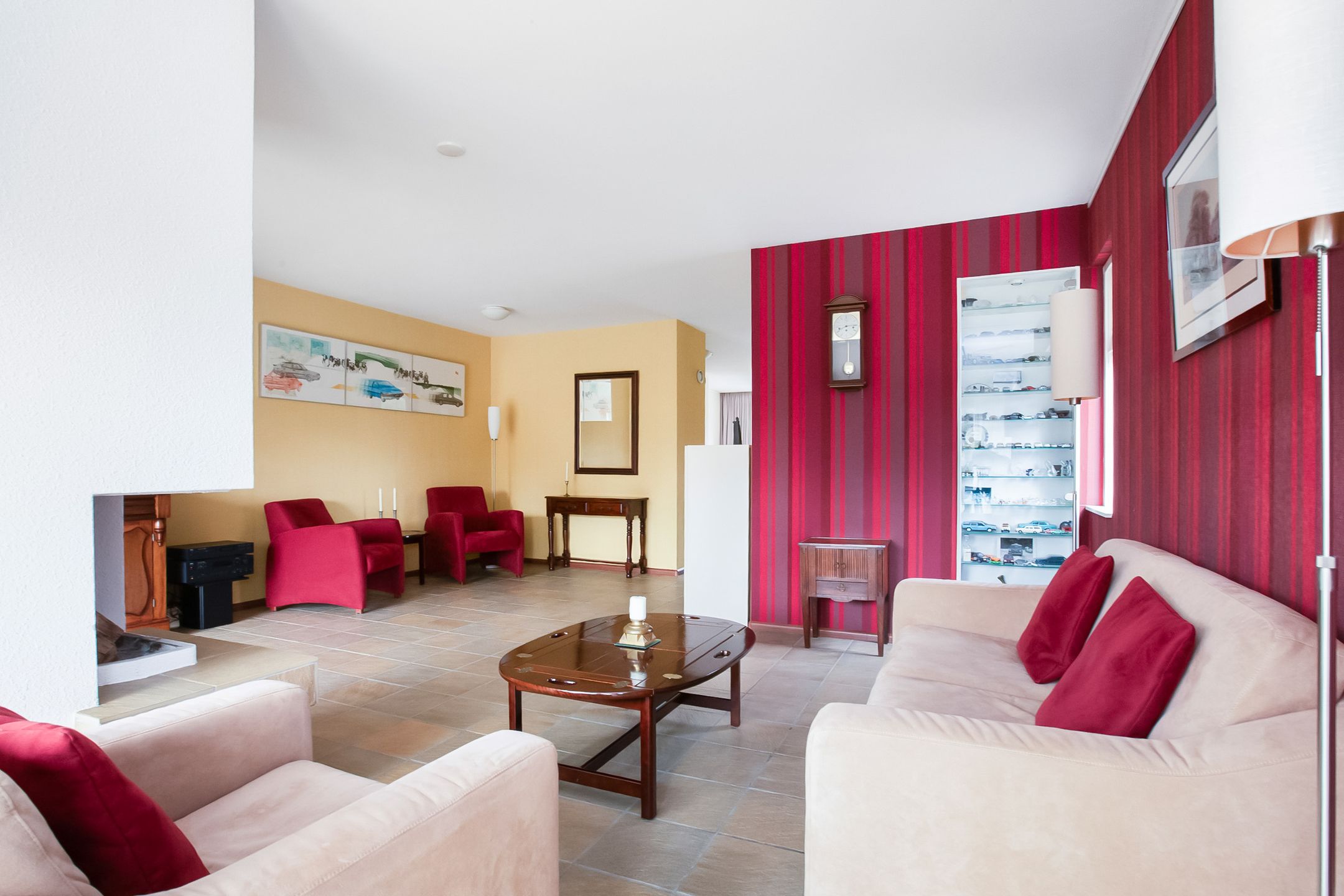 Spacious semi-detached family home with double garage in child-friendly Welgelegen district — 12