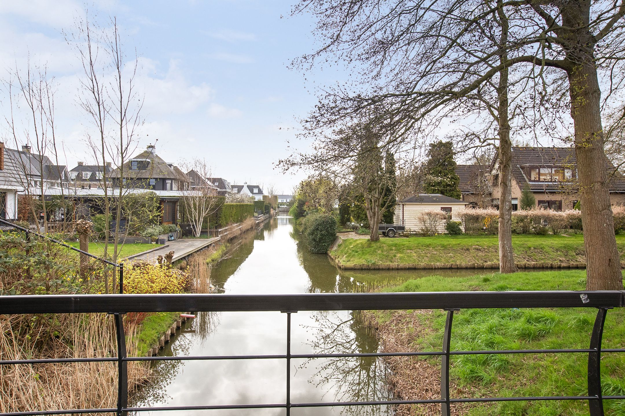 Spacious semi-detached family home with double garage in child-friendly Welgelegen district — 36