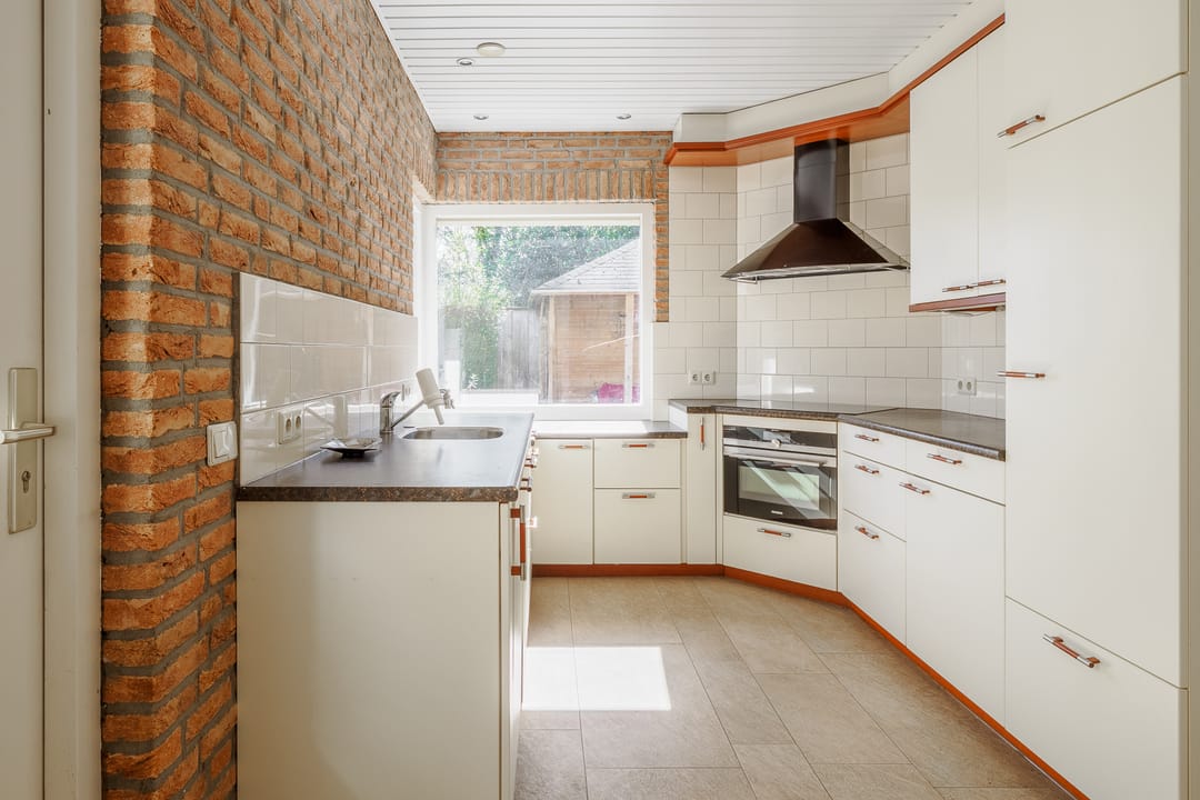 Photo 17 of Louis Davidsstraat 58