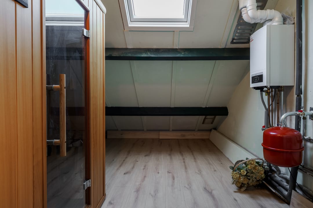 Photo 32 of Louis Davidsstraat 58