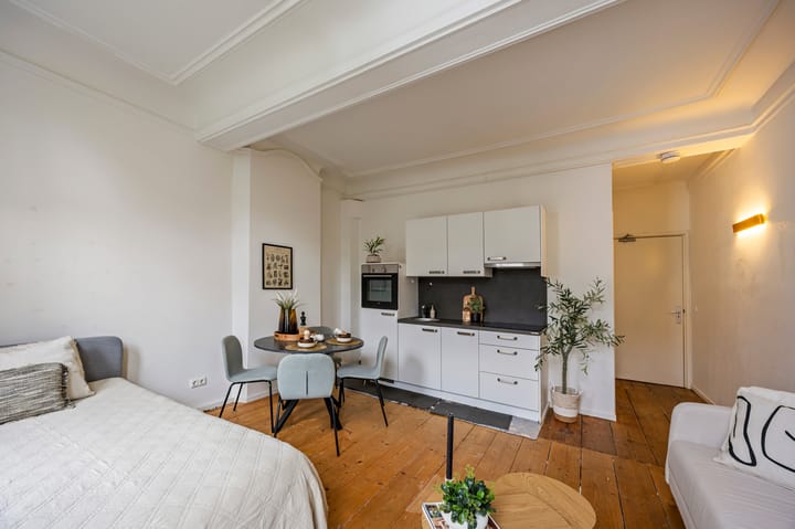 Photo 3 of van Hasseltkade 13-B03