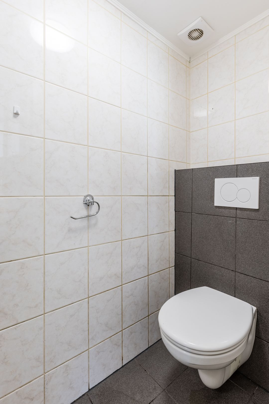 Spacious corner home with new foundation and five bedrooms in Rosmolenbuurt — 16