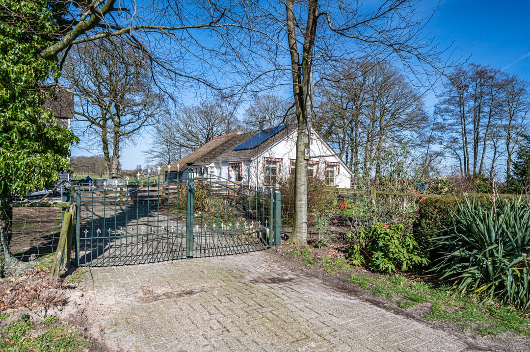 Foto 23 van Veldhuisweg 11