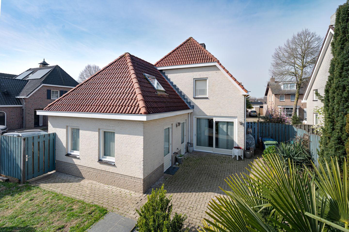 Photo 4 of Klaverwei 1