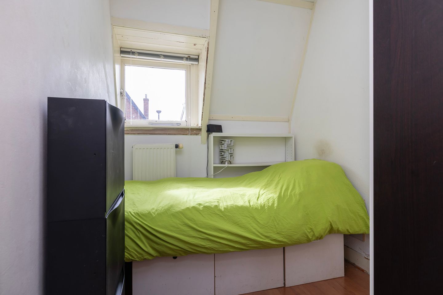 Pre-War Terraced House with Potential in Zeist — 19