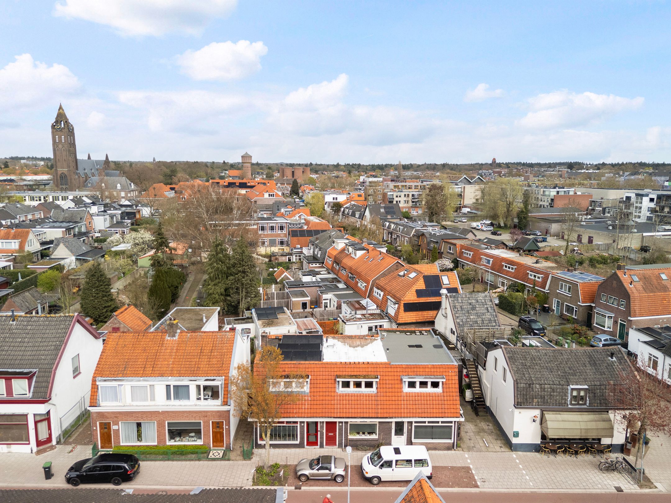 Pre-War Terraced House with Potential in Zeist — 24