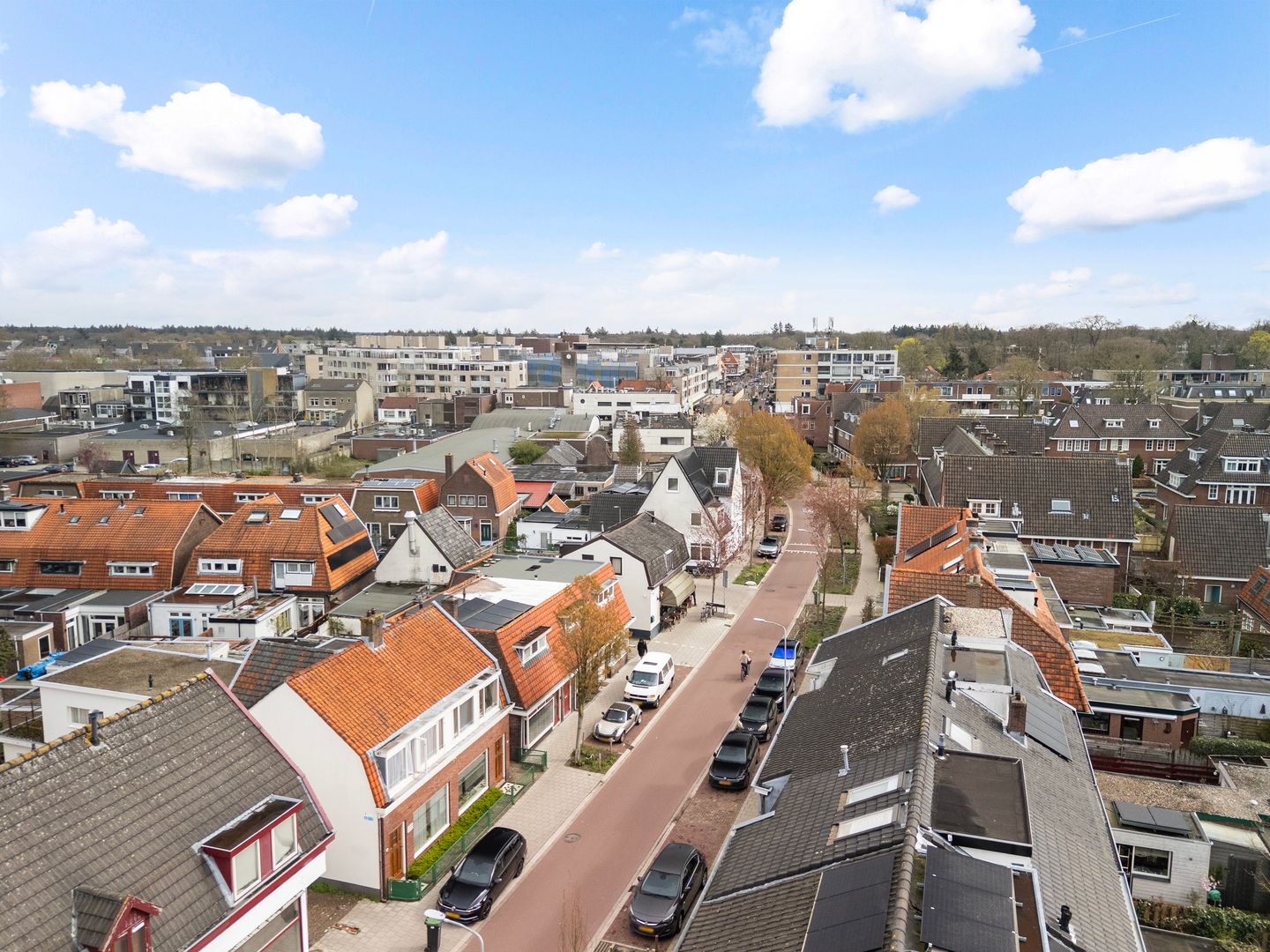 Pre-War Terraced House with Potential in Zeist — 25