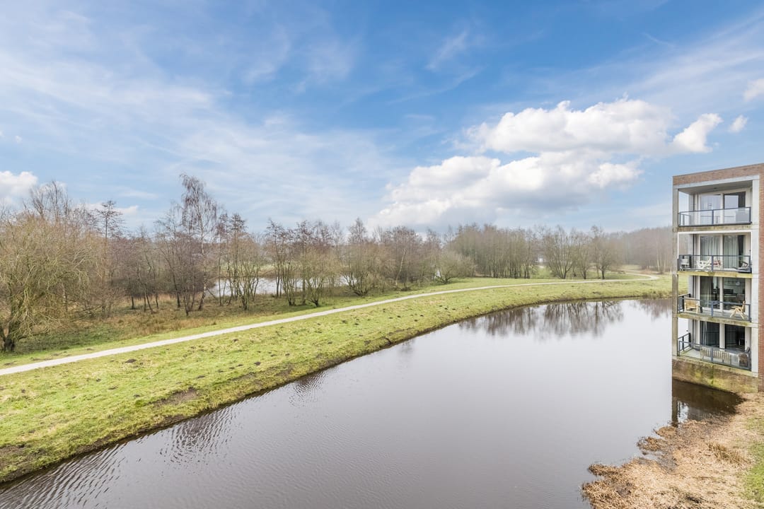 Foto 2 van Hooiland 19