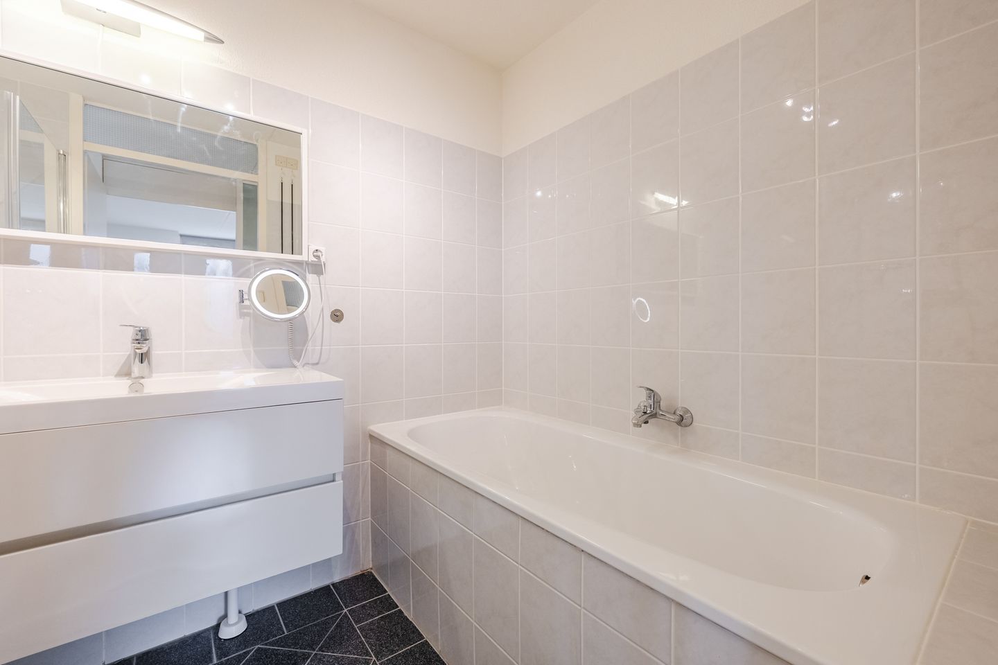 Foto 25 van Hooiland 19