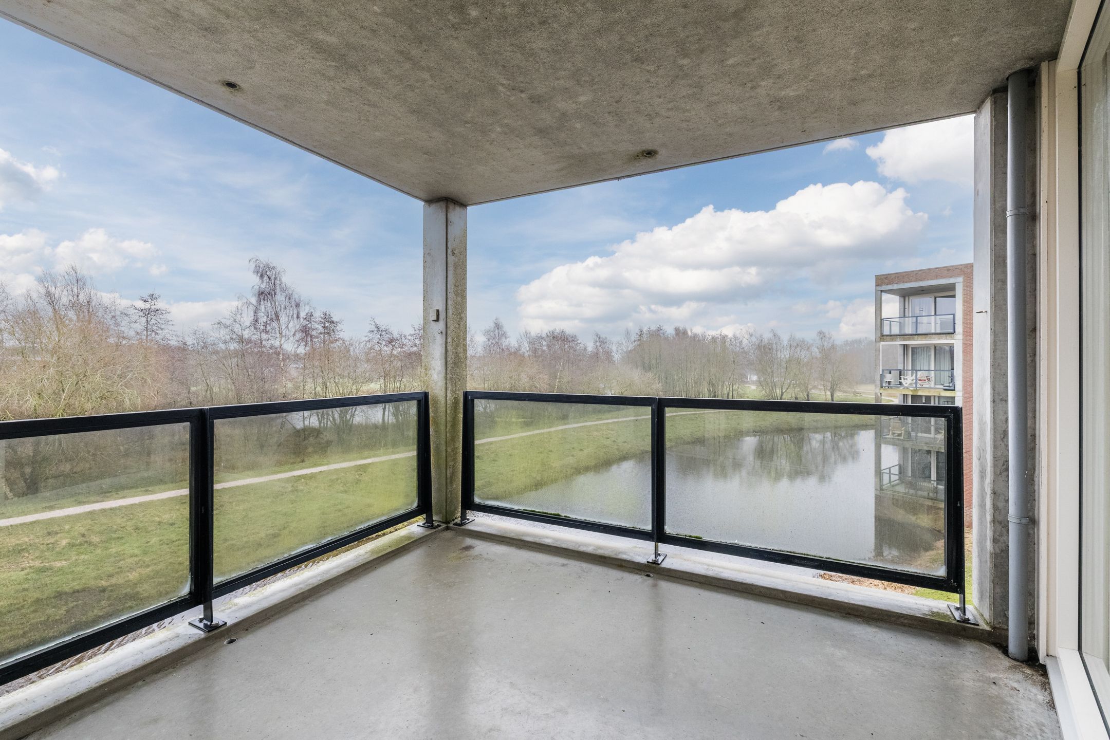 Foto 27 van Hooiland 19