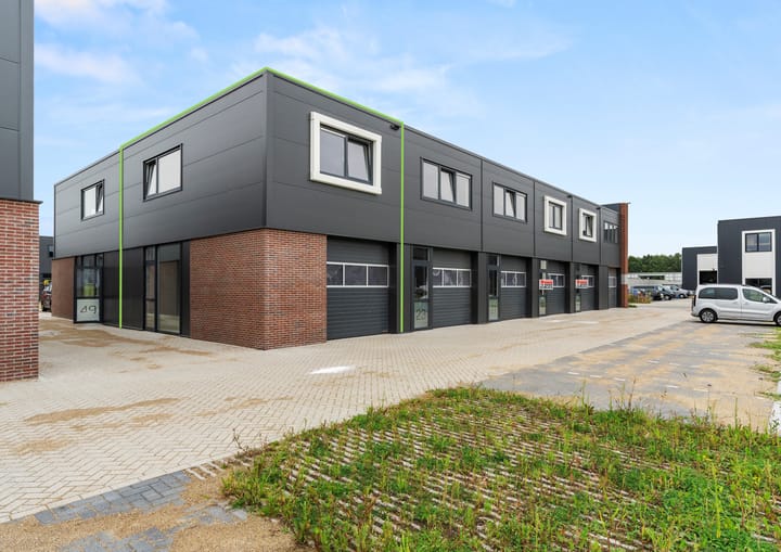 Anna van Hoëvellstraat 25