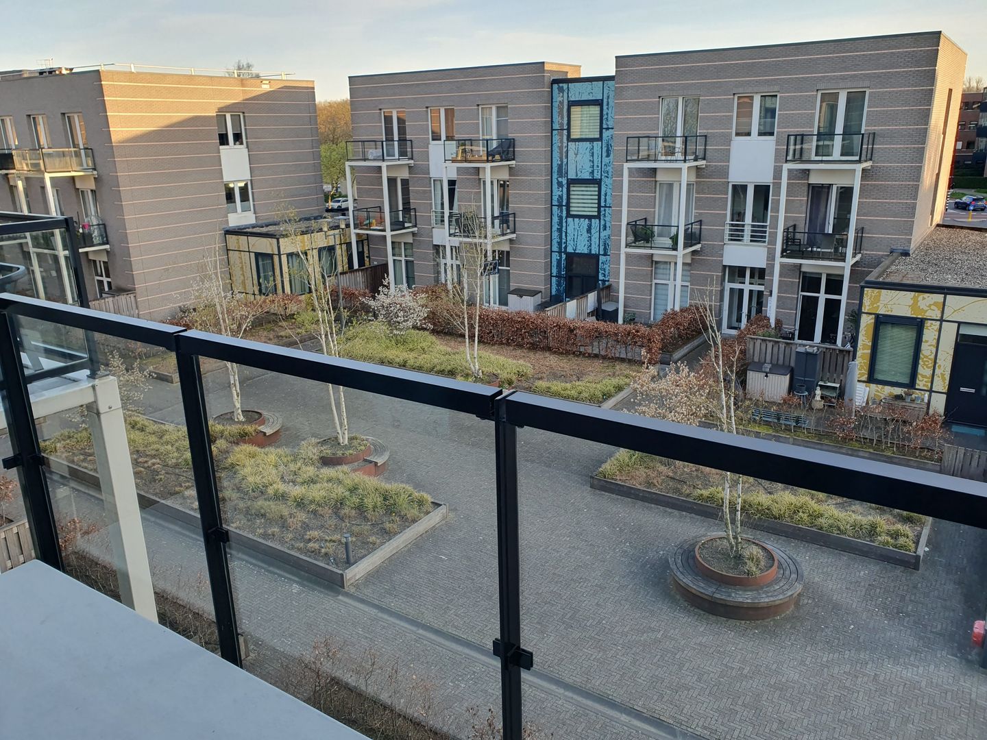 Bright Corner Apartment with South-Facing Balcony Near City Center — 19