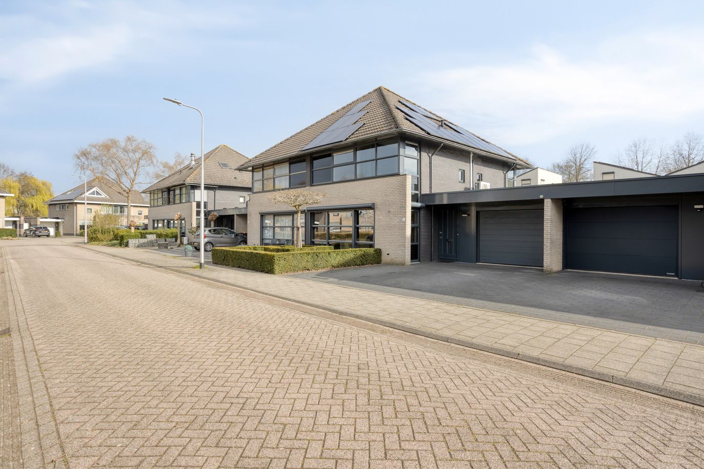 Foto 5 van Makkumplein 4