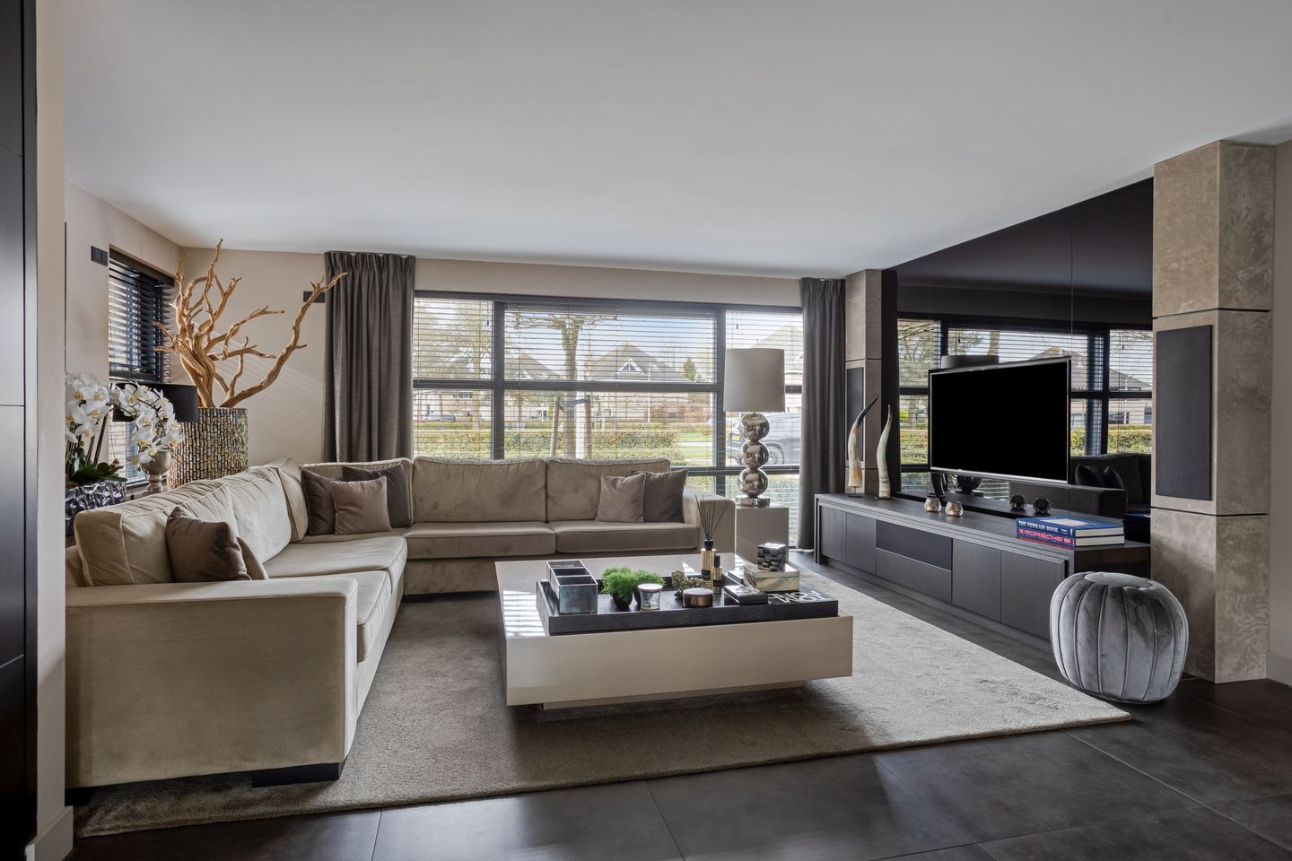 Foto 10 van Makkumplein 4