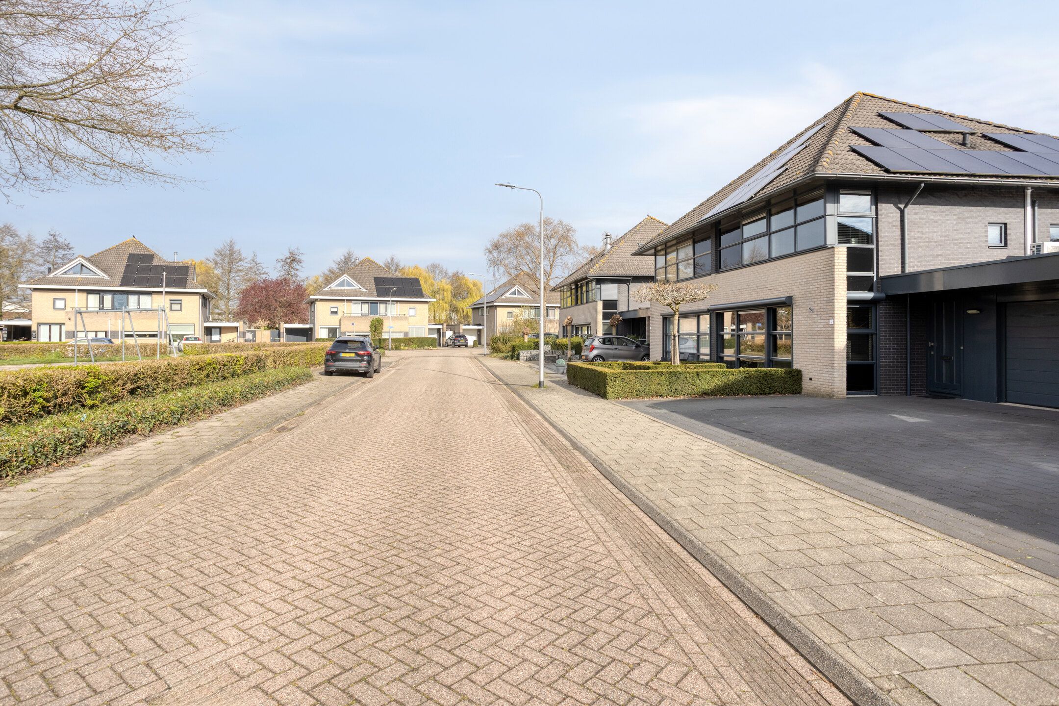 Foto 3 van Makkumplein 4