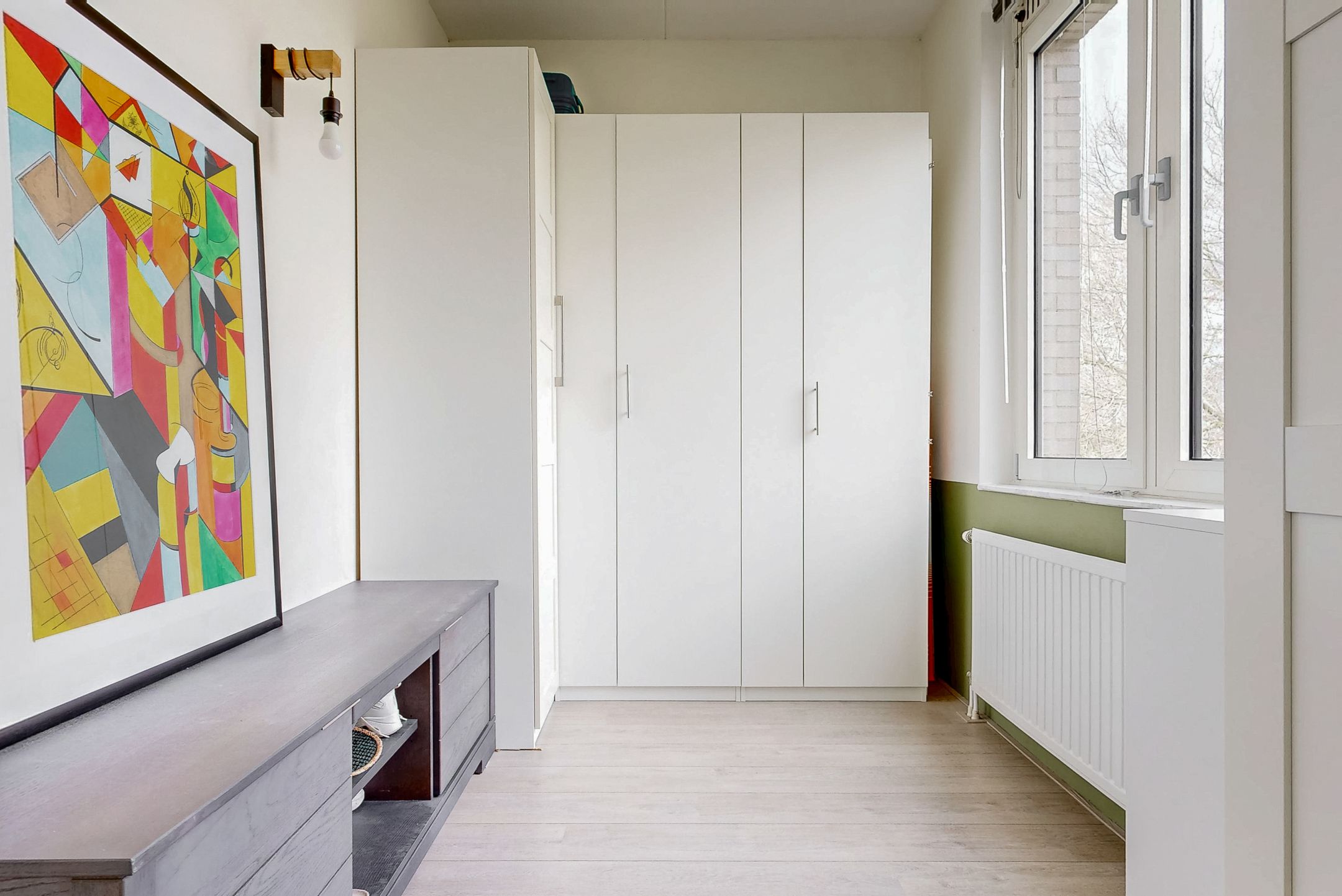 Bright Corner Apartment with South-Facing Balcony Near City Center — 15