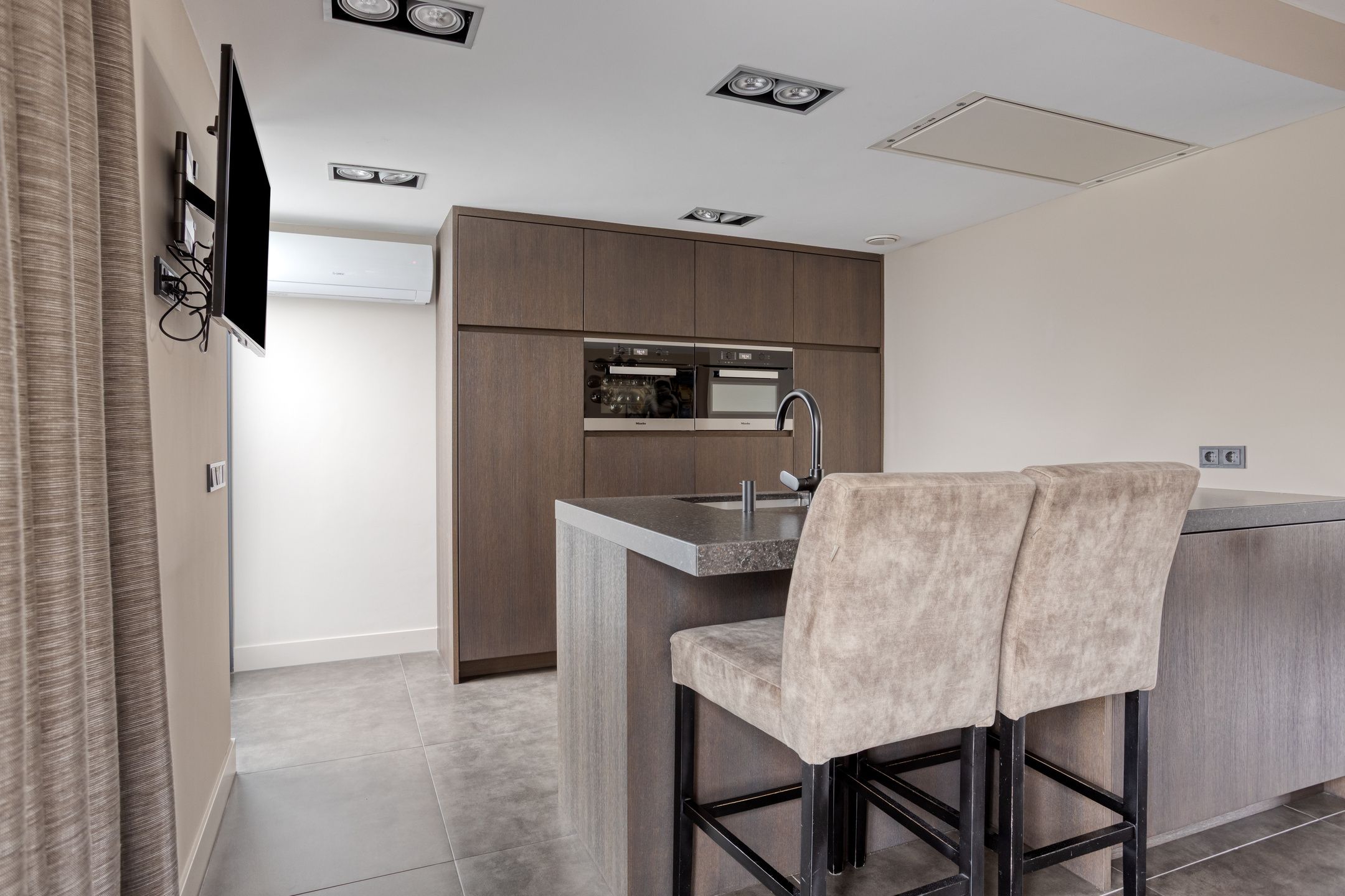 Foto 15 van Makkumplein 4