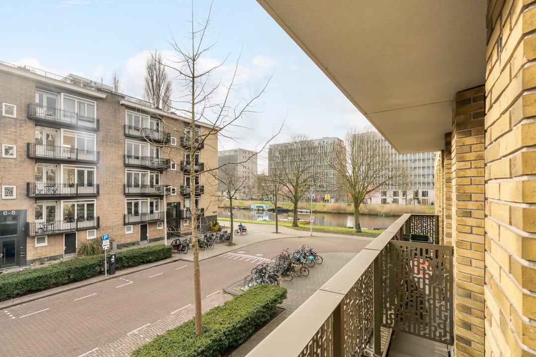 Photo 8 of Blauwvoetstraat 7