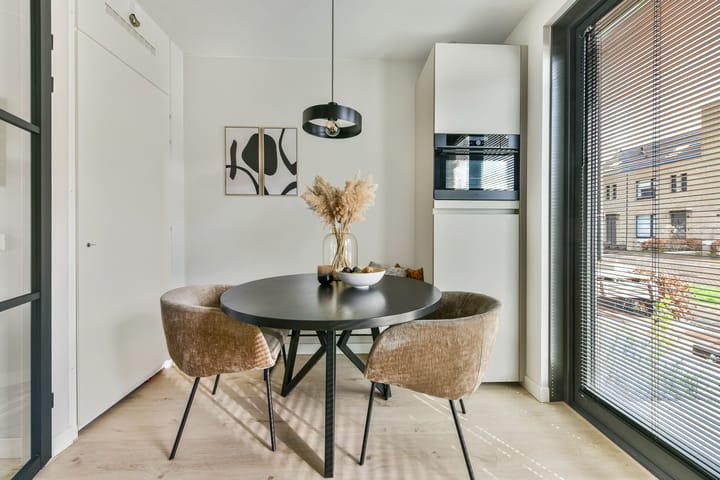 Photo 3 of Tiellaan 89