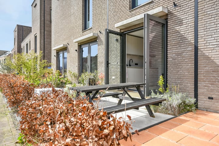 Photo 2 of Tiellaan 89