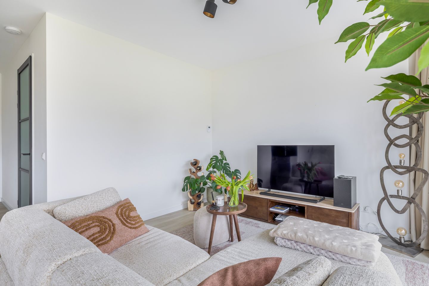 Photo 10 of Rivium 1e straat 63-M