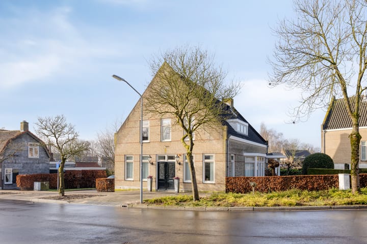 Foto 4 van Stationsweg 2