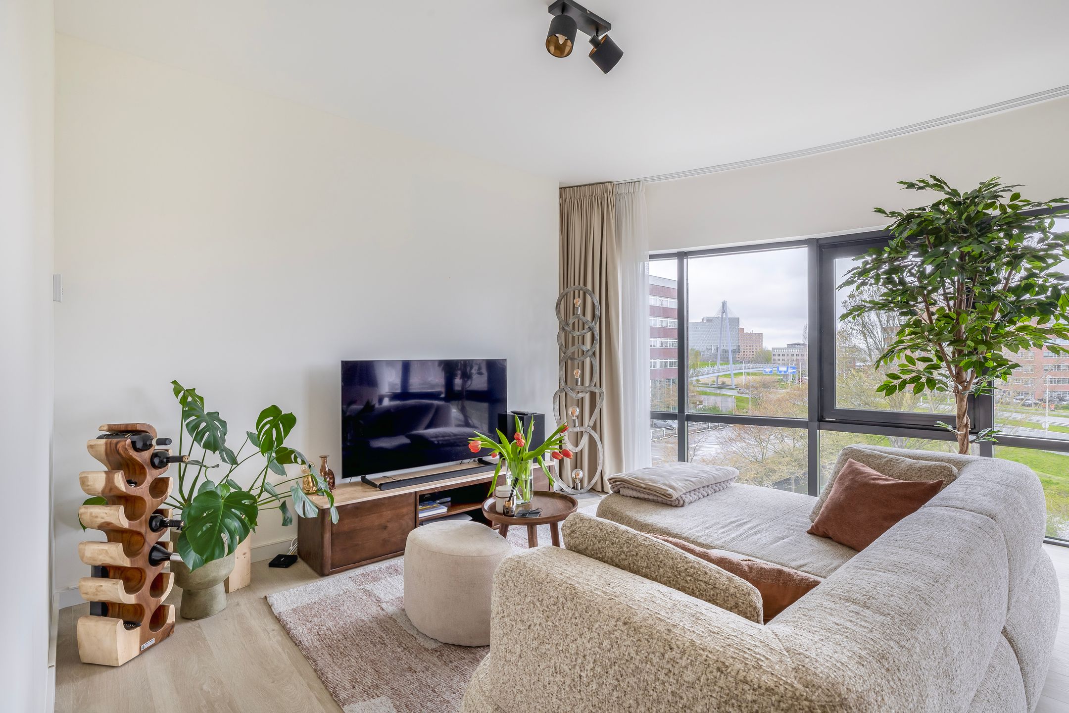 Rivium 1e straat 63-M 63 M