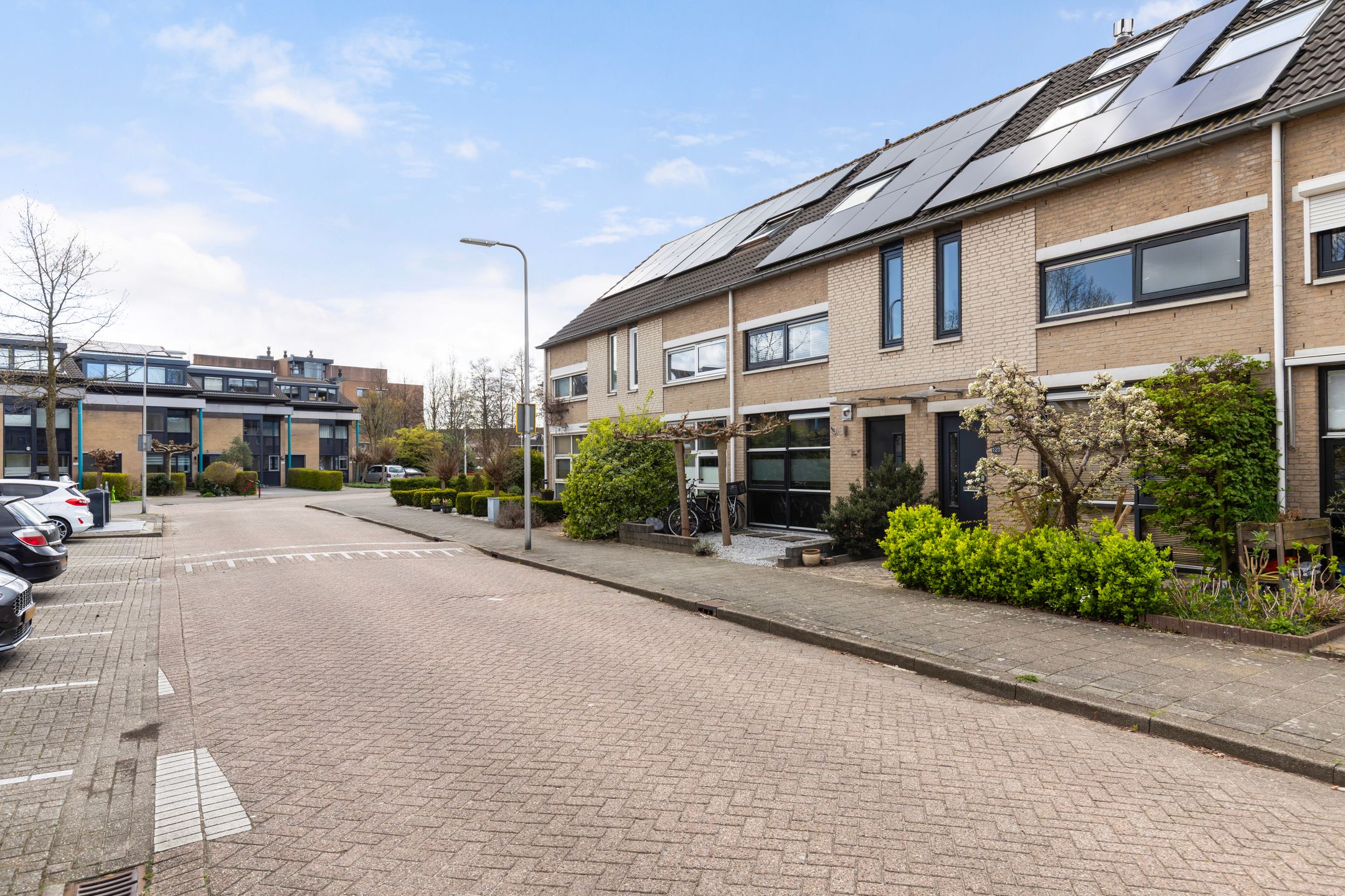 Foto 48 van Brahmsstraat 129