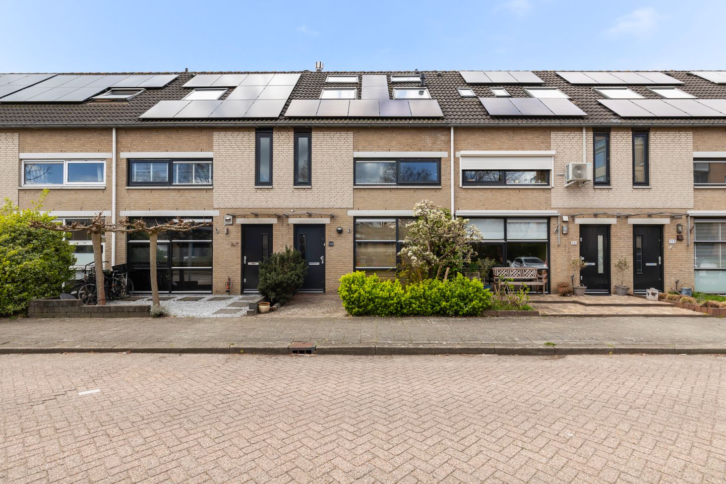 Foto 49 van Brahmsstraat 129