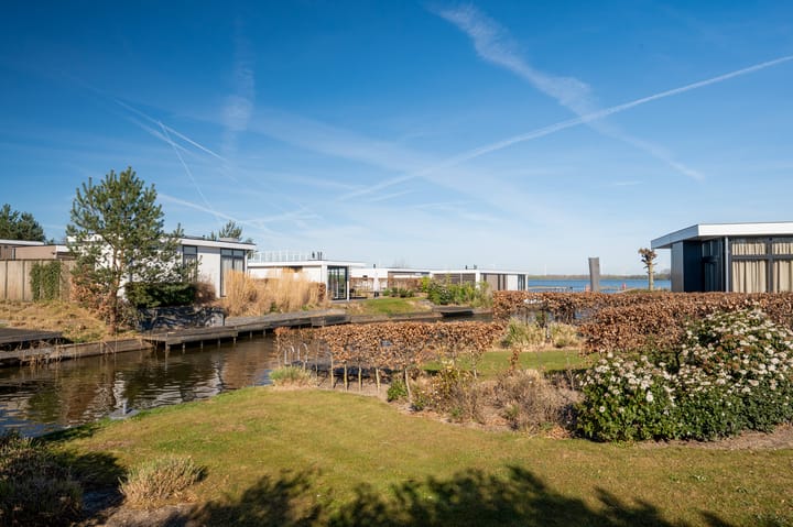 Photo 4 of Randmeerweg 8-0127