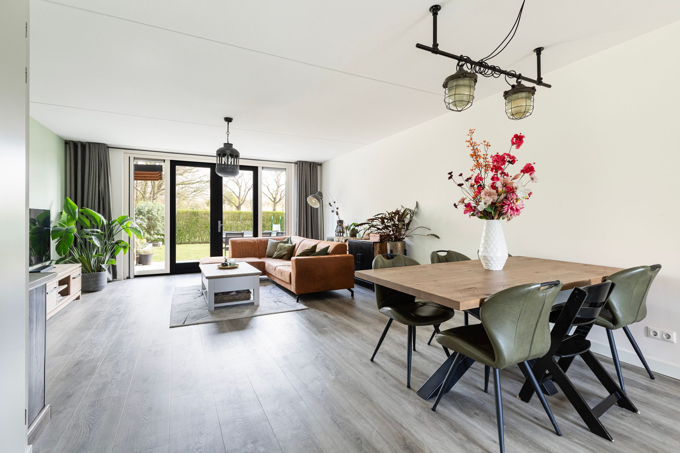 Photo 9 of Lammerskamp 12