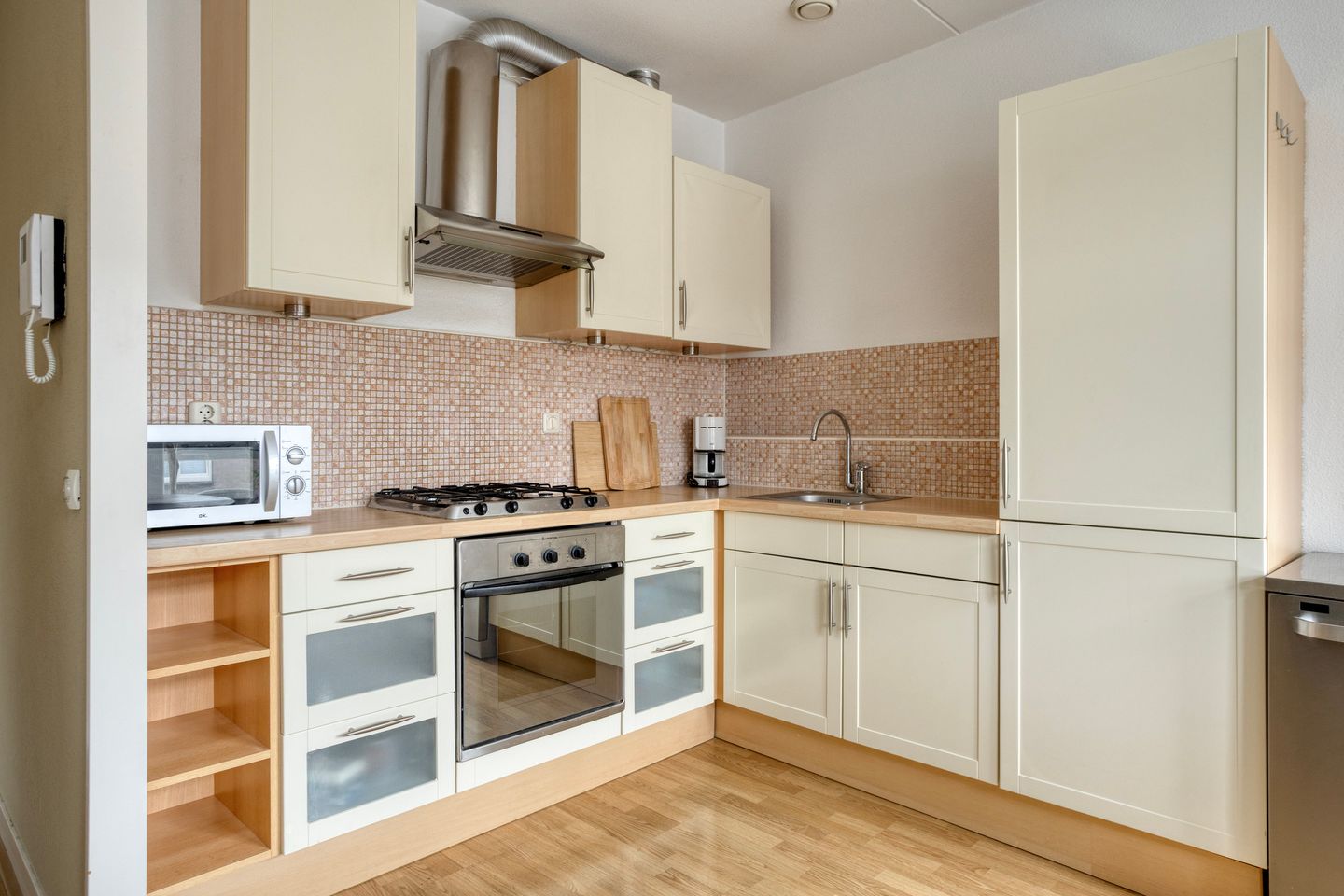 Photo 10 of Julianaplein 19