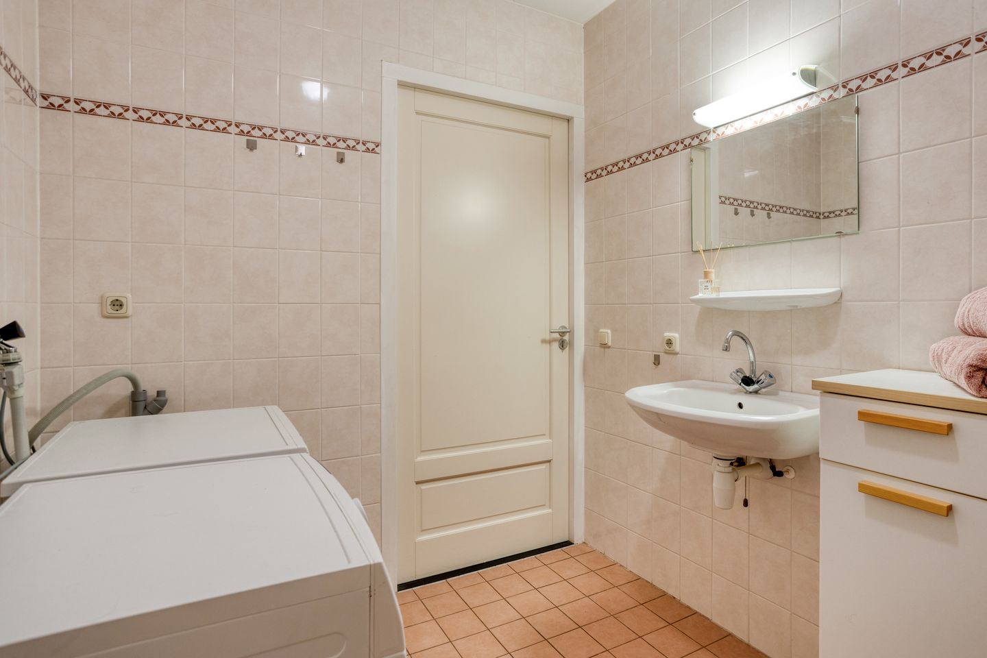 Photo 19 of Julianaplein 19