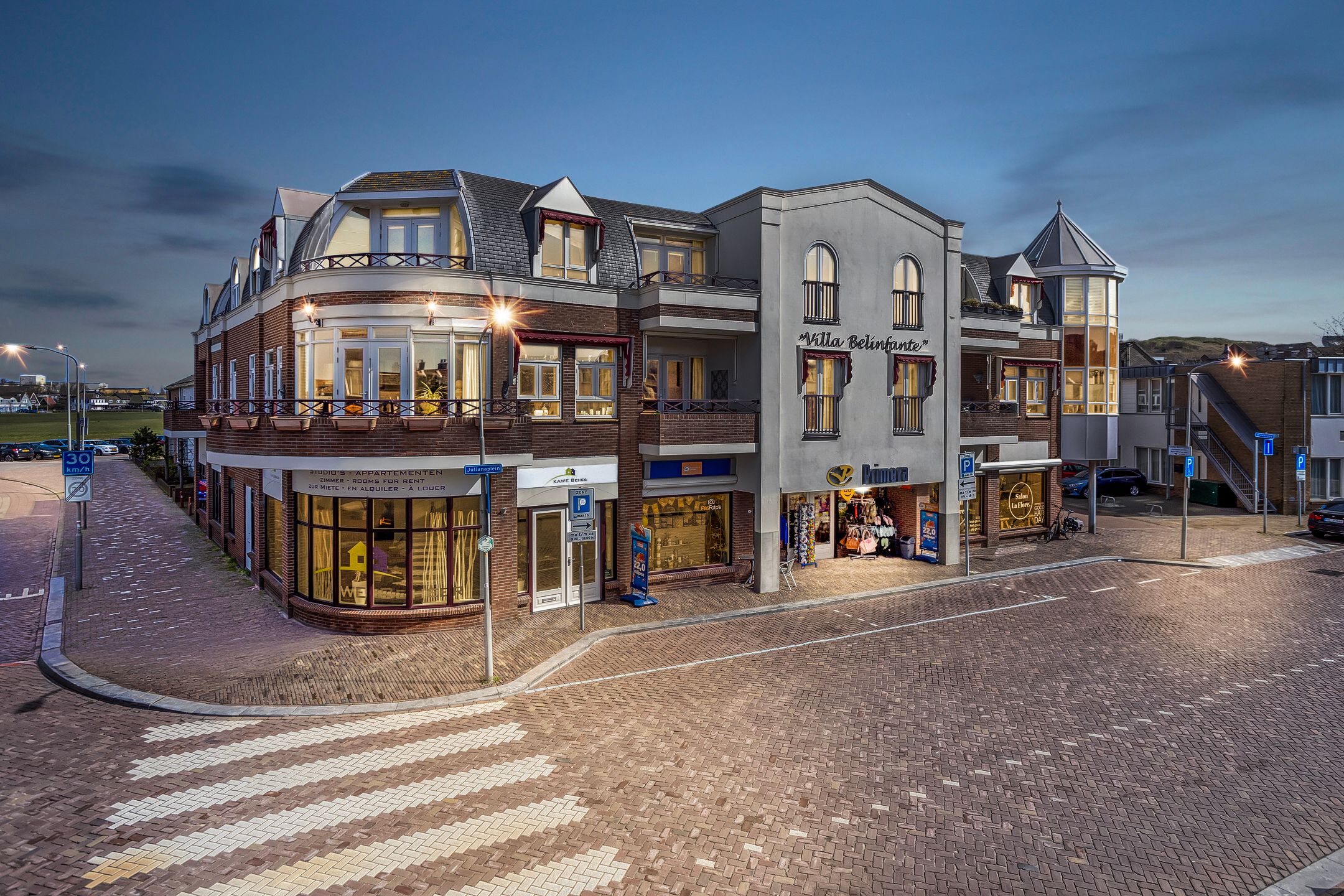 Photo 21 of Julianaplein 19