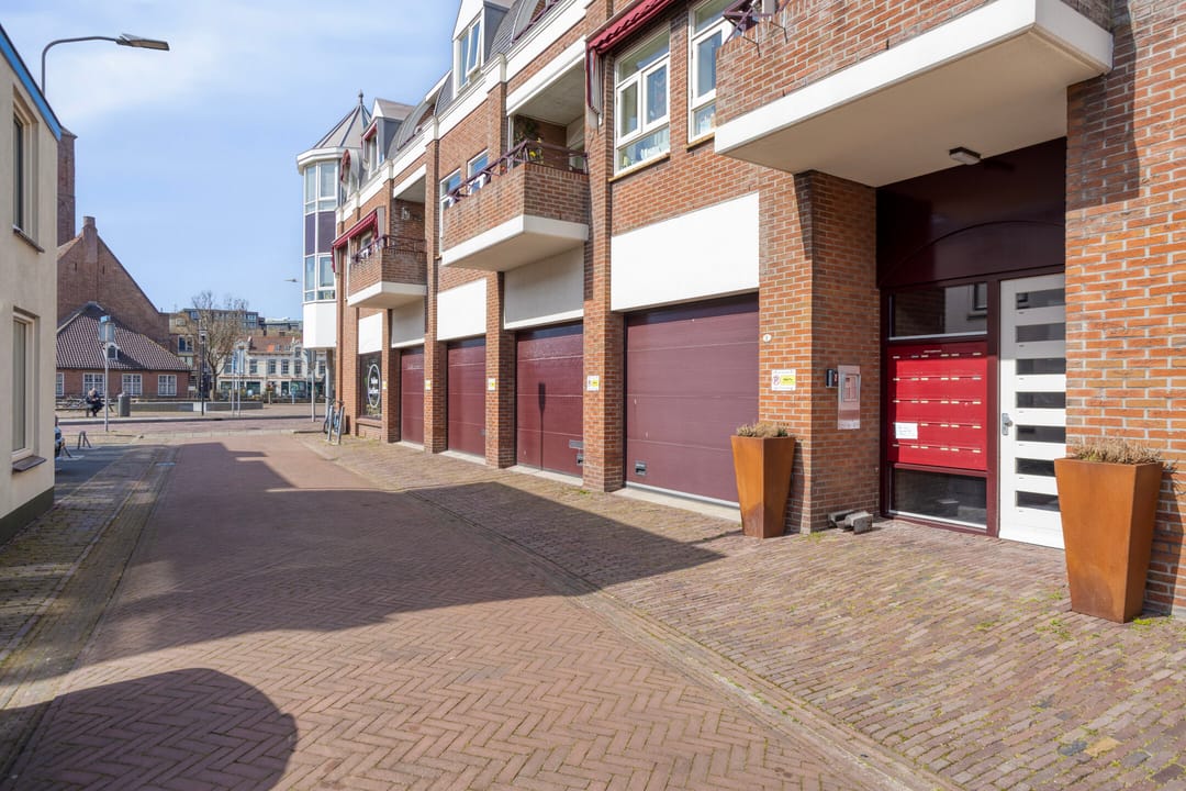 Photo 22 of Julianaplein 19